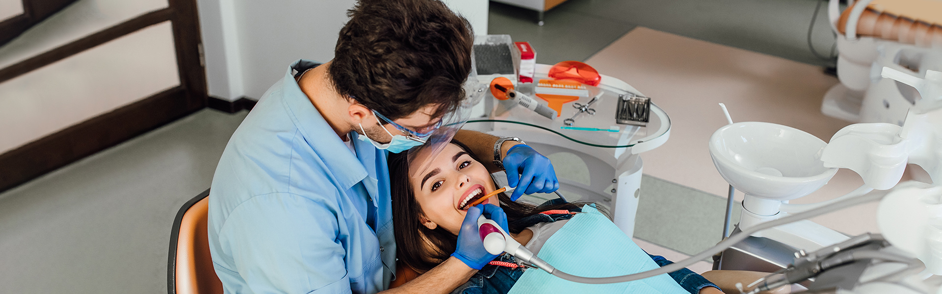 Do Fillings Need to Be Replaced? A Dentist’s Guide